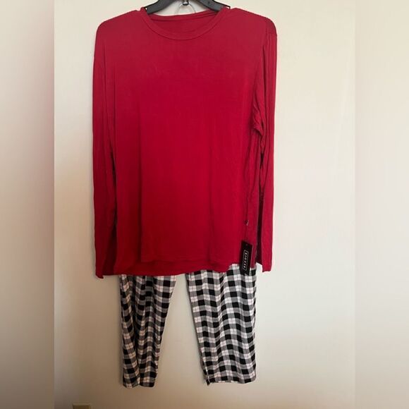 Kickee Pajamas  - Picture 1 of 4